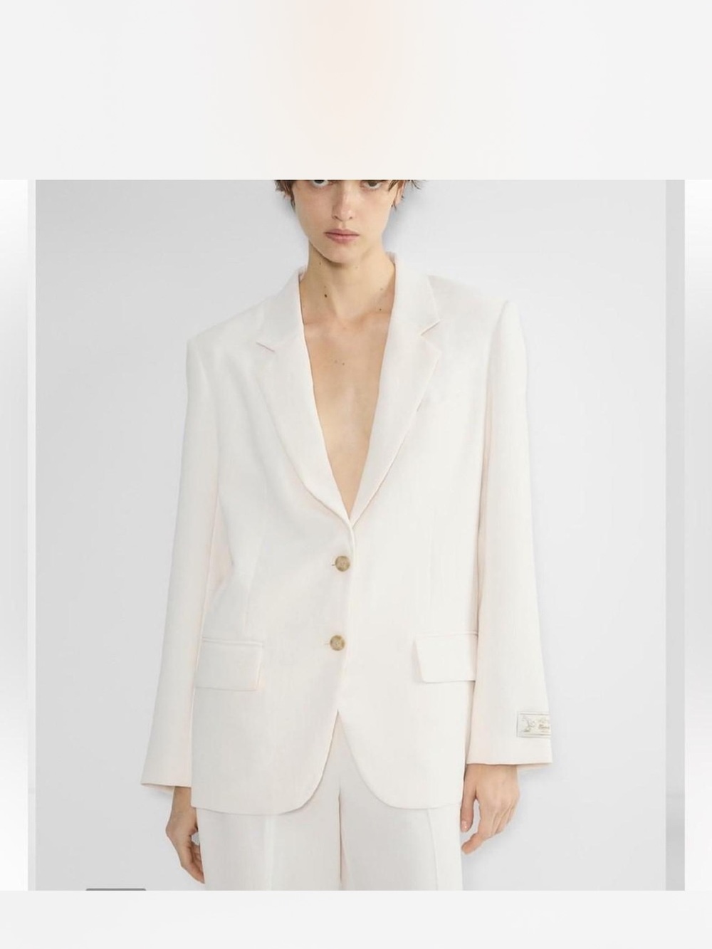 Aritzia Wilfred Women’s Cream Tailored Blazer